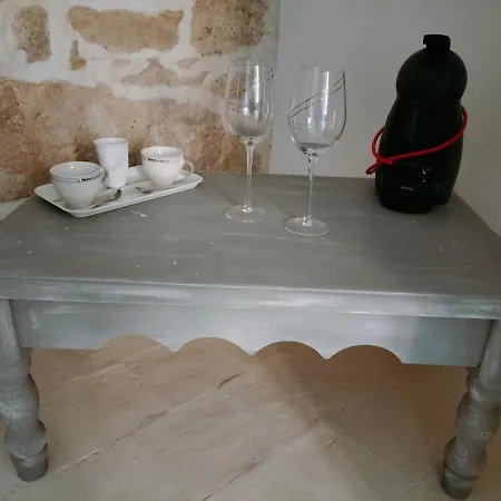 La Eugenie Bed & Breakfast *